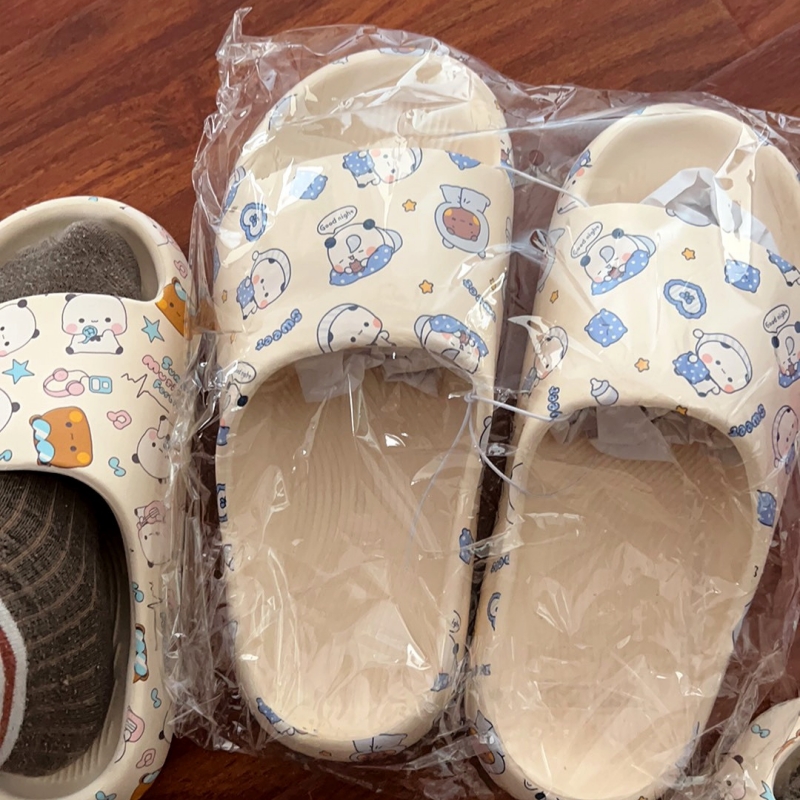 Pantuflas Originales de Anime  - Summer Clothing Gif reseña y precio